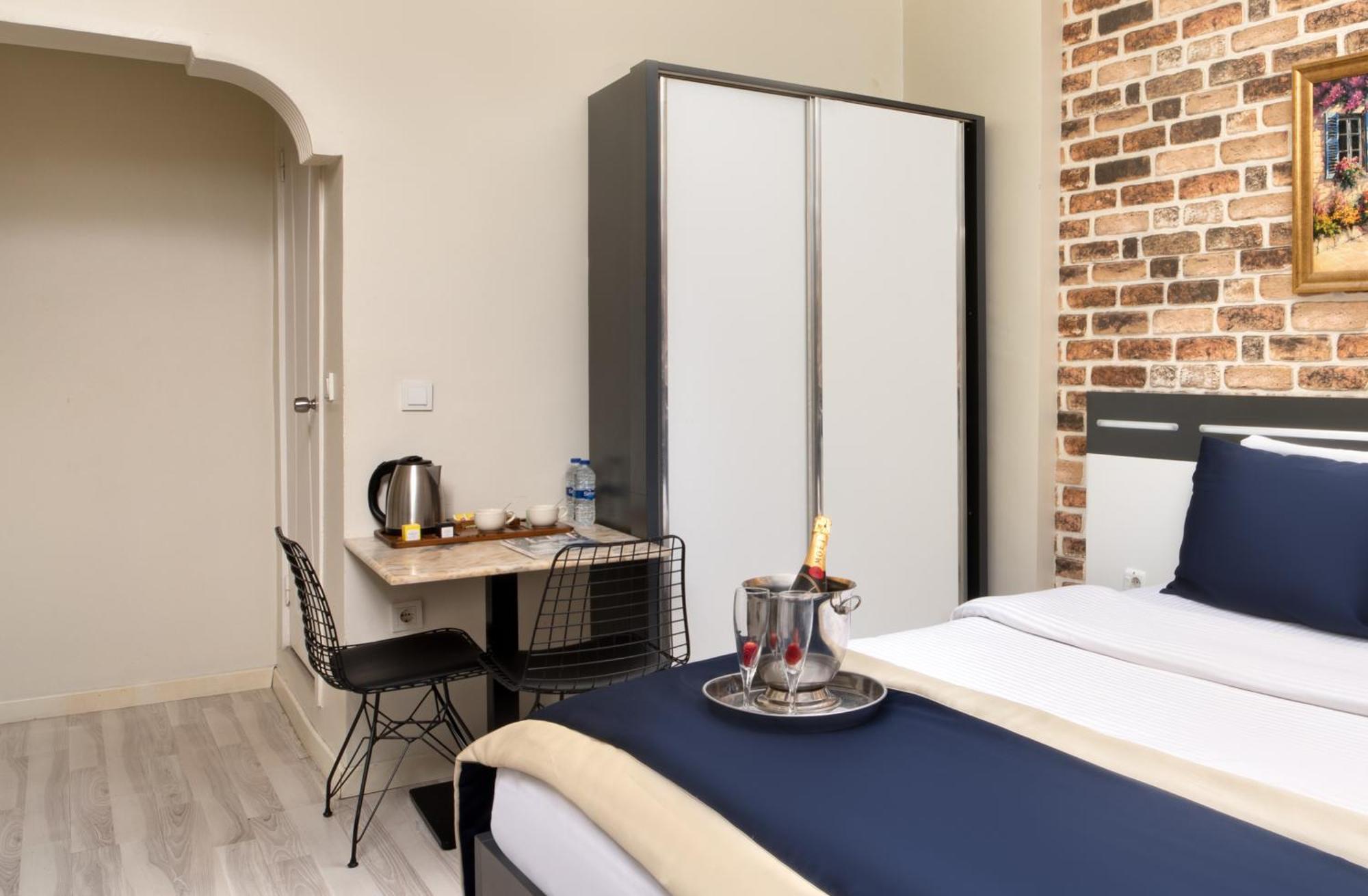 Istanbul Hotel & Suites Esterno foto