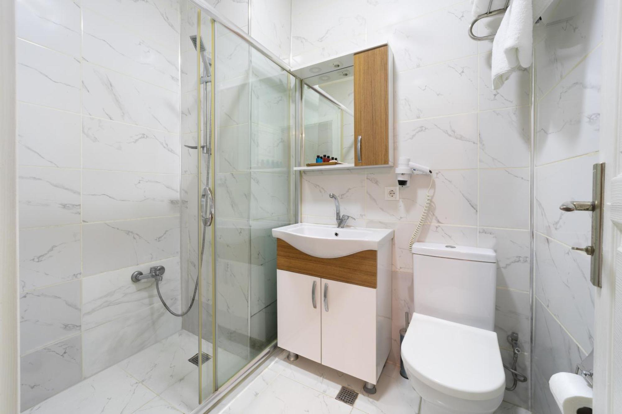 Istanbul Hotel & Suites Esterno foto